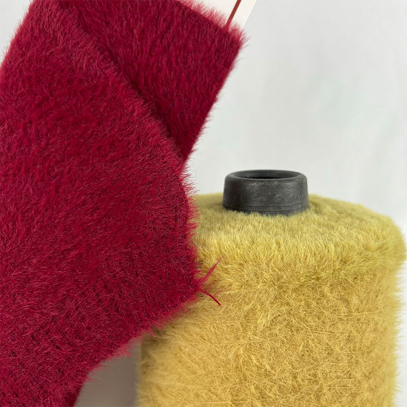 1.3CM/2.0CM 100% Nylon Soft Fancy Yarn With Straight Feather