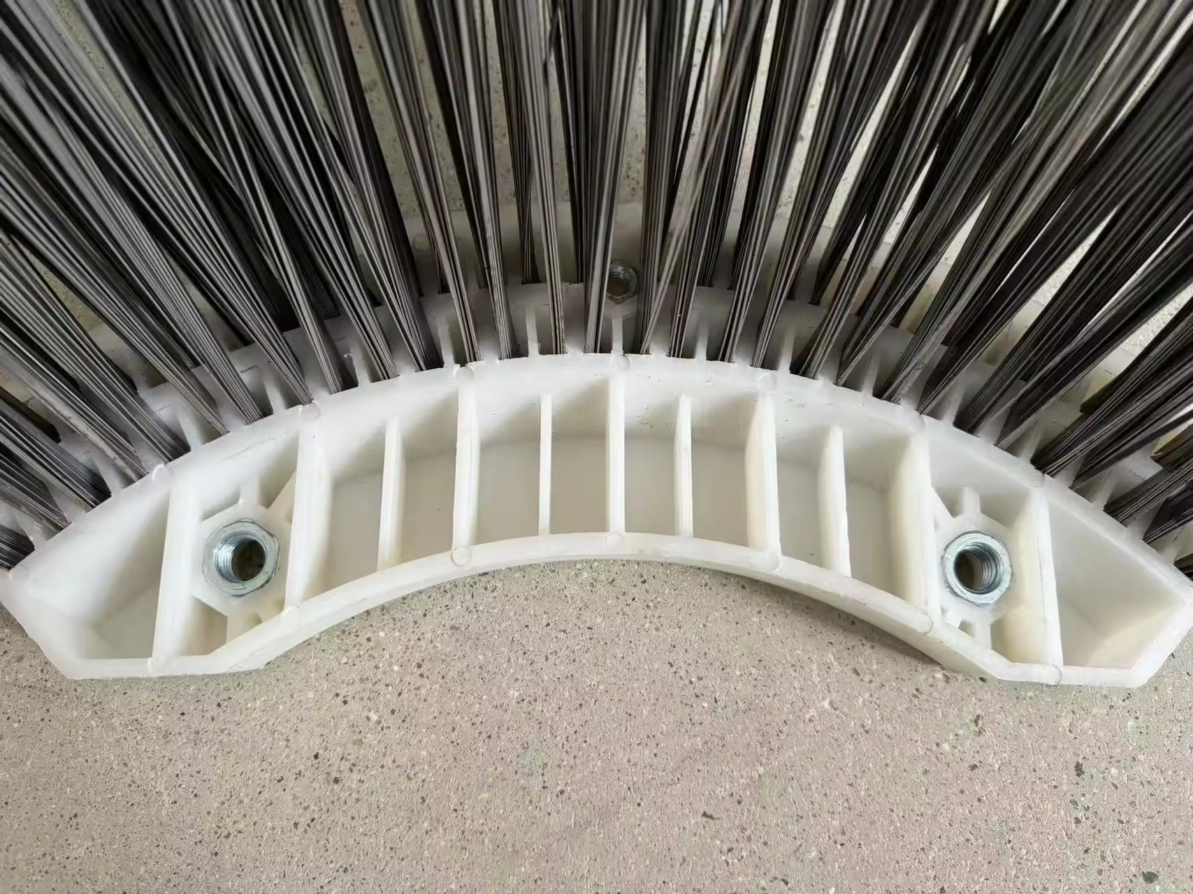 31 Holes 35 Holes Gutter Brooms For Elgin Pelican Vehicle Pelican Machine Brush