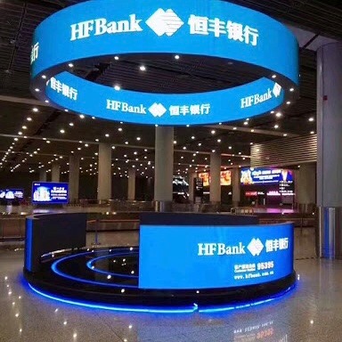 P2.5 P3 P4 Indoor Soft Rubber Flexible Fixed LED Video Display LED Panels Tvs Wall with Any Angle / Size