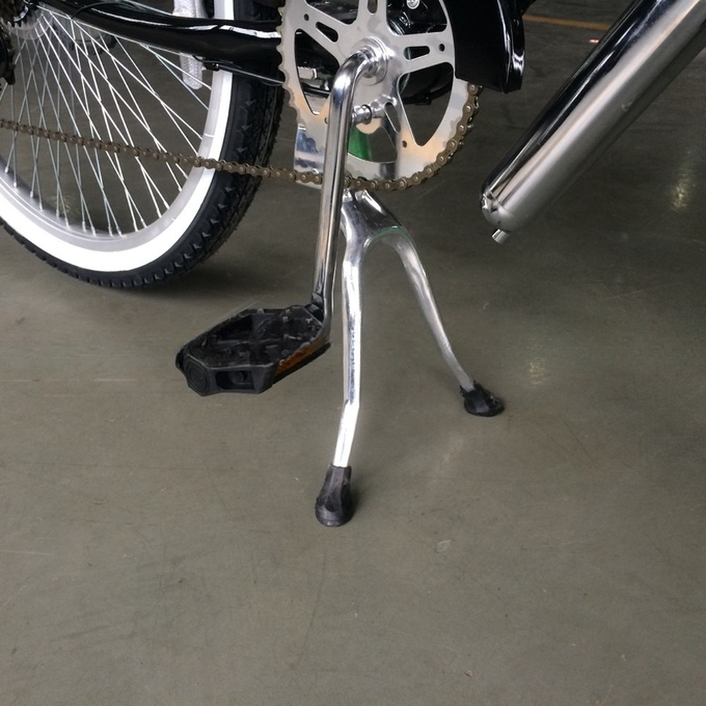 26 Inch Cruiser Bicycle Gasoline Motor Bike Engine with 2-Stroke 50CC Displacement