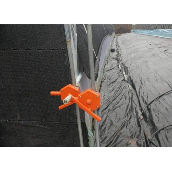 Manual Roll Up Motor Machine For Greenhouse Orange Blue Film Roller For Roof Ventilation And Shade Net