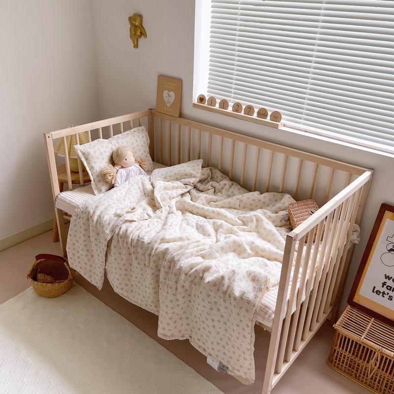 Super Soft Breathable Floral Muslin Baby Crib Comforter Blanket And Quilt Cotton Lightweight