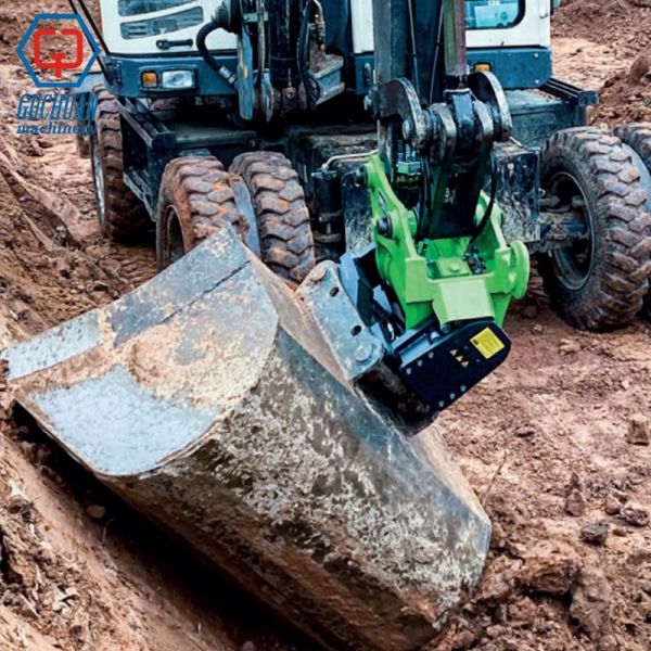 Unlock 180° Tilt: Tilting Quick Couplers for Enhanced Excavator Versatility