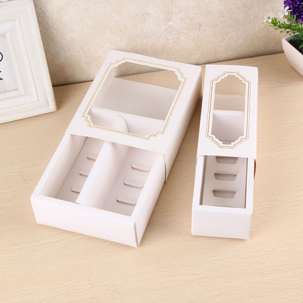 Personalised Macaron Food Packaging Box With Clear Window 15.7x12.8x5.8cm