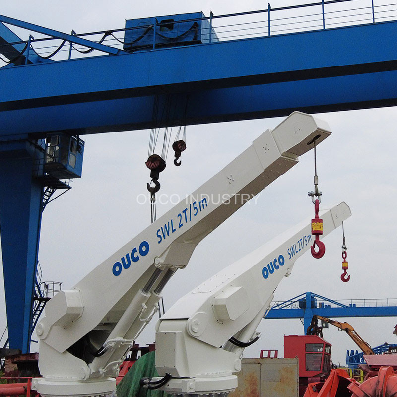 Telescoping Boom Crane Yacht Pedestal Jib Stretch Out And Draw Back 2T 5M