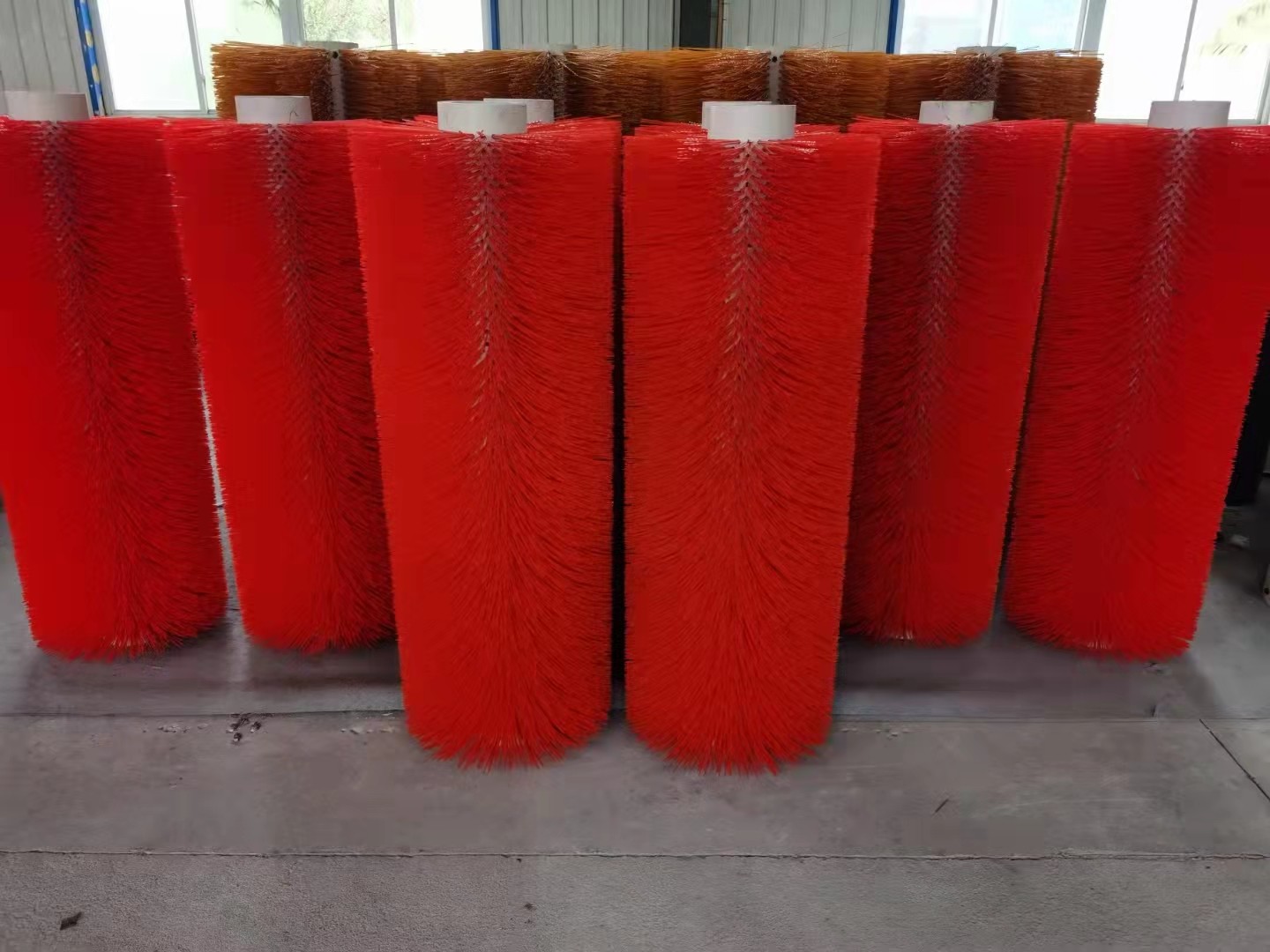 High Elasticity Corrosion Resistance Long Service Life Lawn Cleaning Brush