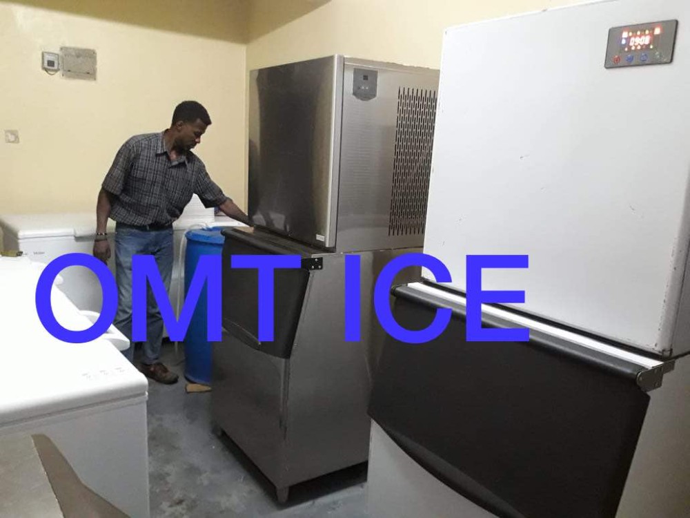 Automatic Operation Commercial Cube Ice Machine Space Saving Ice Cube Maker Machine