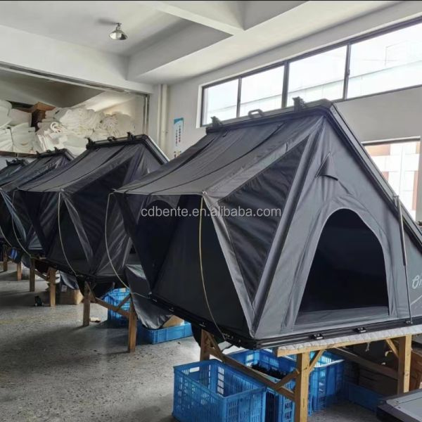 3-4 Person Aluminum Roof Top Tent 210x132cm Waterproof 3000mm