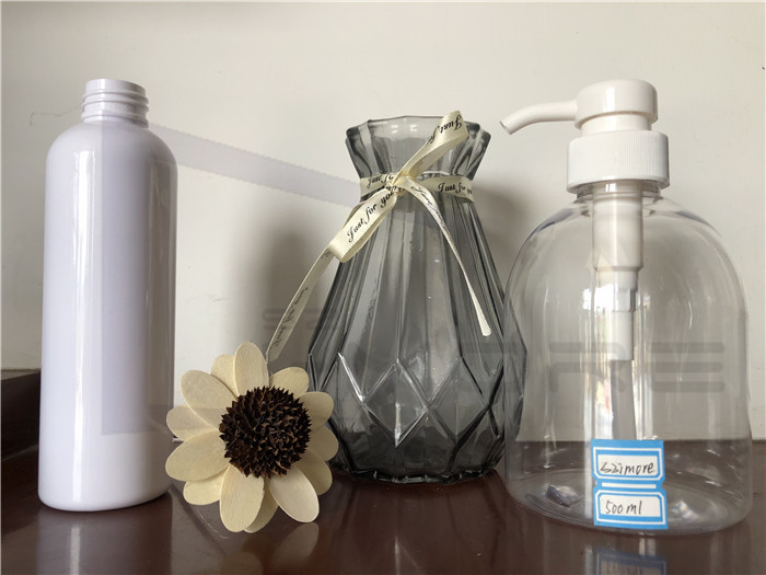 Screw Cap ODM 500ml Plastic Container Bottles