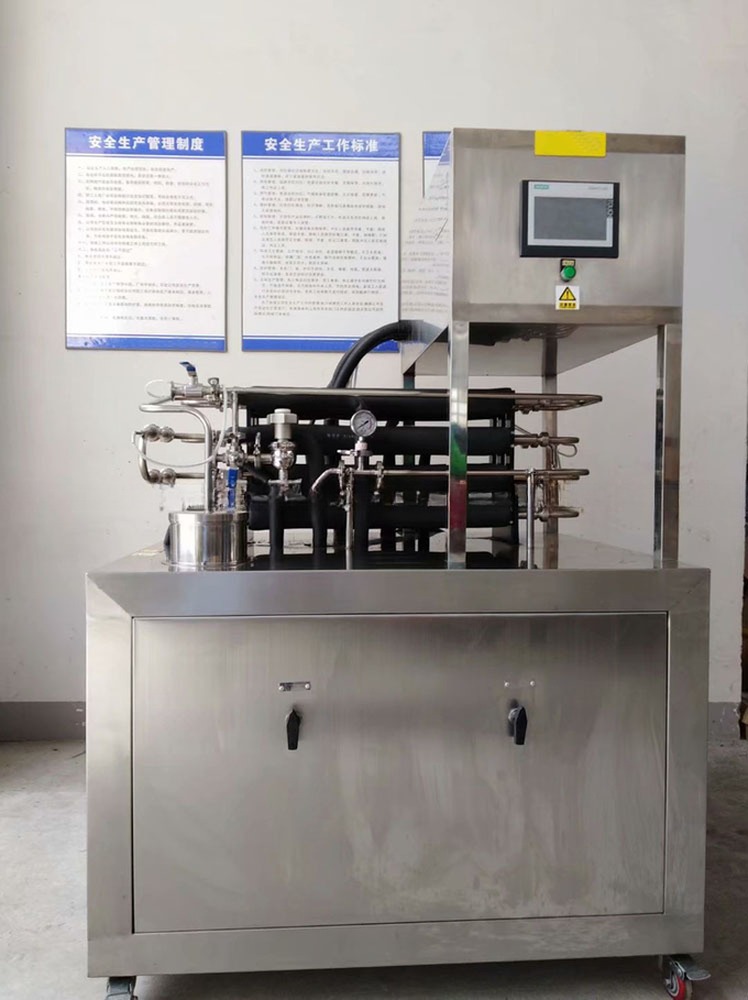 Advanced 7.5 Kw Lab Sterilizer for Milk Production Plant in 1800*800*1200mm Size