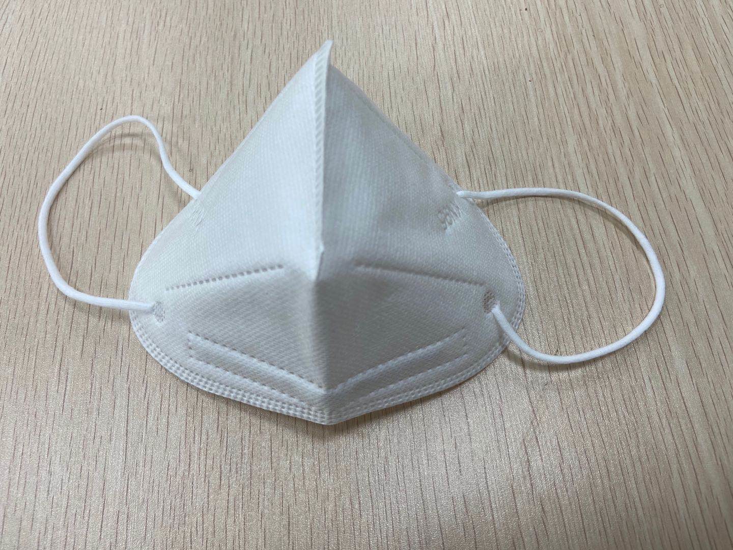 Breathable KN95 Disposable Non Woven Face Mask , Hygiene Face Mask 3D Cup Shape