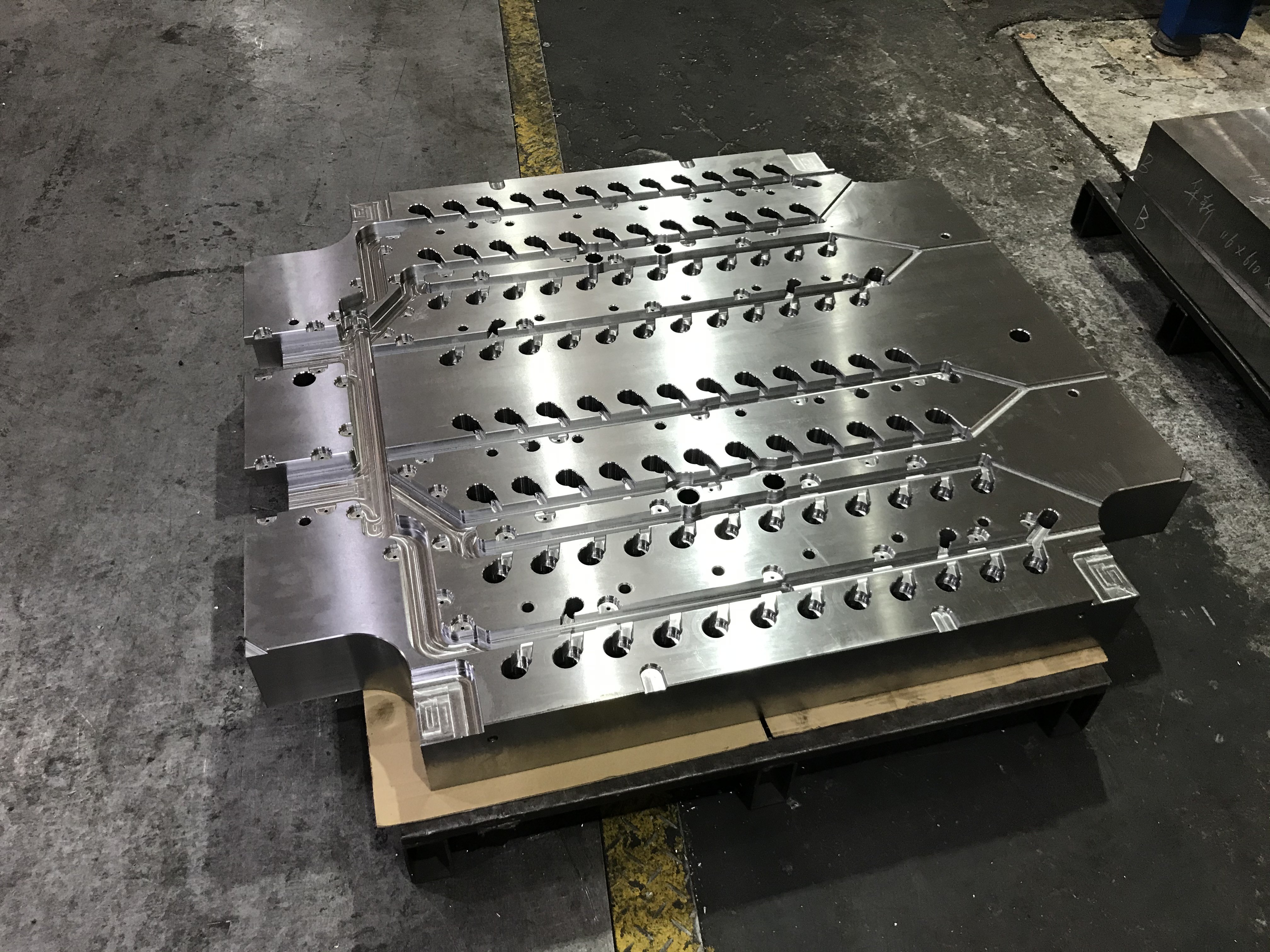 S50C 1.2738 Hasco Mold Base , Plastic Injection Standard Mould Base