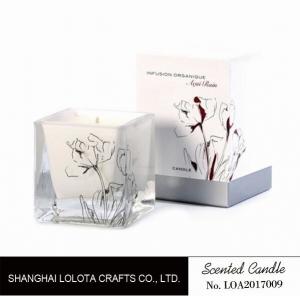 Quality Scented aquare jar candle with customized flower pattern in the bottle and box wholesale