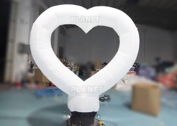 190T 3m White Ground Led Inflatable Love Heart Balloon