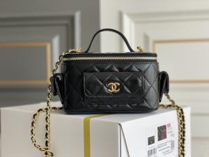 Quality Lambskin Custom Branded Bags Chanel 22K Vanity Case Multi Pocket wholesale