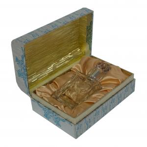 China CMYK Perfume Packaging Box Hinged Lid Custom Perfume Boxes on sale
