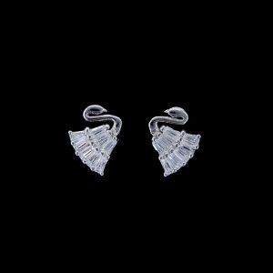 Flower Shape AAA Cubic Zirconia Stud Earrings Aristocratic Silver Jewelry