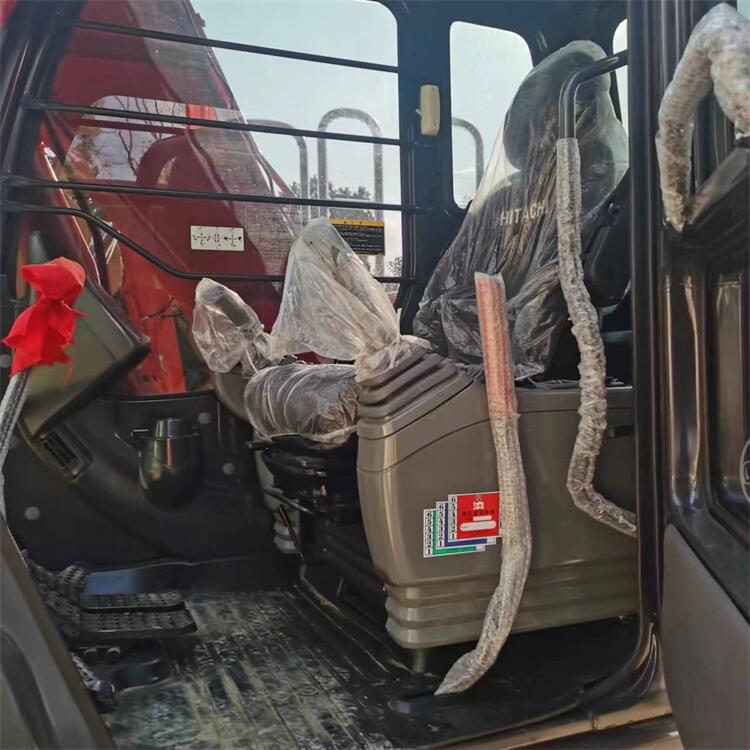 Used Hitachi ZX120 Excavator in Shanghai Japan Operating Weight 12200KG Engine ISUZU