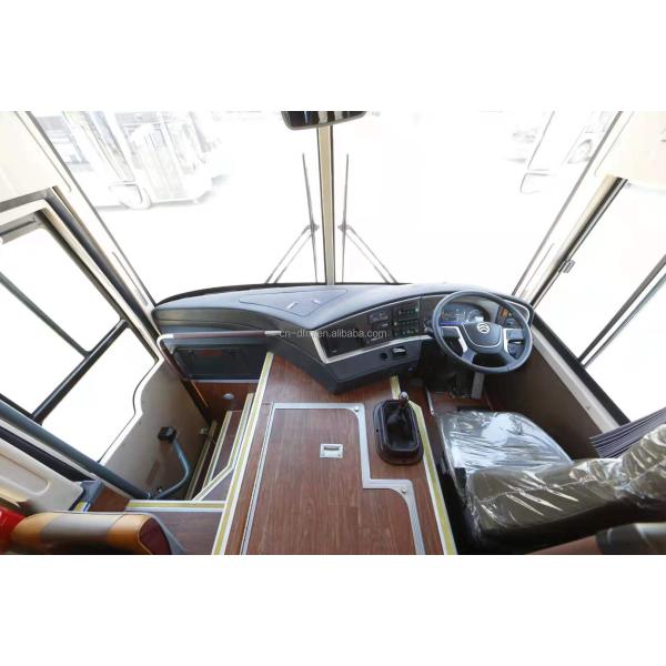s Refurbished 57 Seats Coach Used Buses with 6 8L Engine Capacity and G.V.W of 15000kg