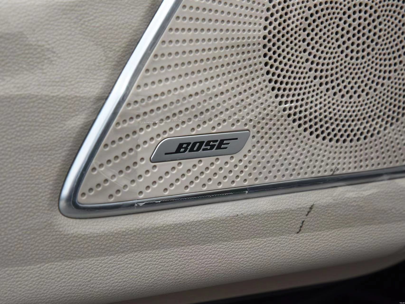 Hongqi HS7 2021 Medium SUV Gasoline+48V Light Hybrid System