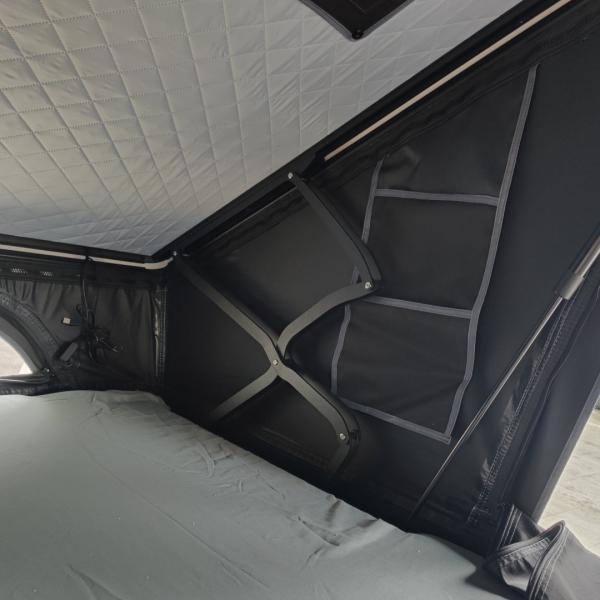 3-4 Person Aluminum Roof Top Tent 210x132cm Waterproof 3000mm