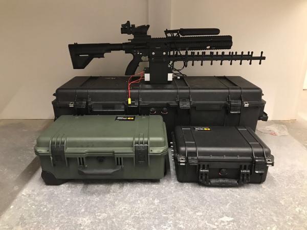 Cheap Portable Bomb Signal Jammer / RCIED Jammer For Military Security Force for sale