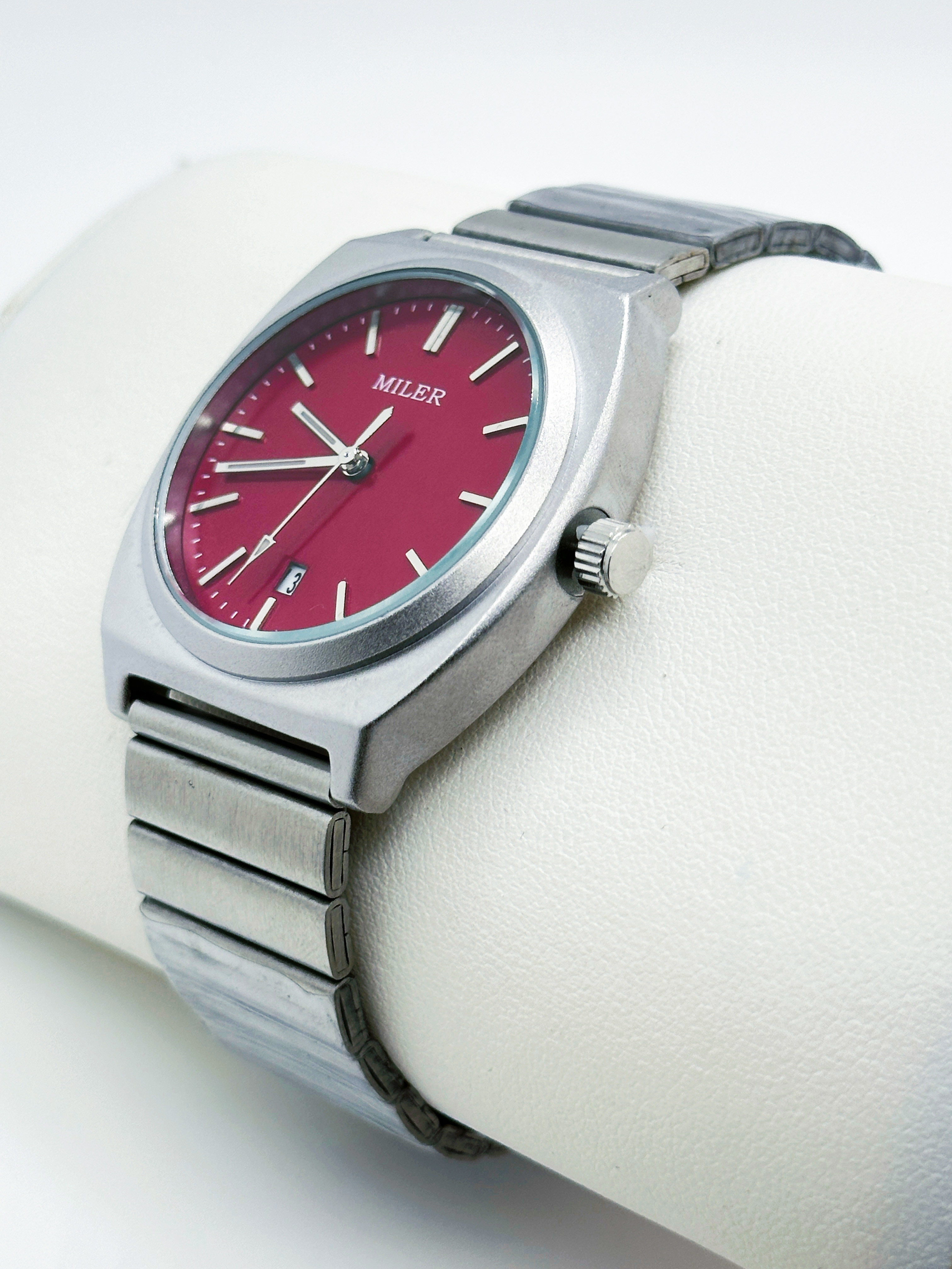 Fashion Dopamine Calendar Luxury Stainless Steel Wrist Watch For Men And Women