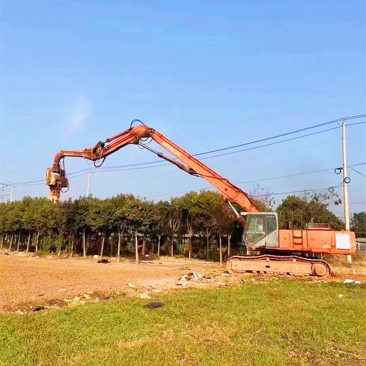 Affordable Cost Hitachi 450-6 Excavator 2019 Made in Japan with 1.9 m3 Bucket Capacity