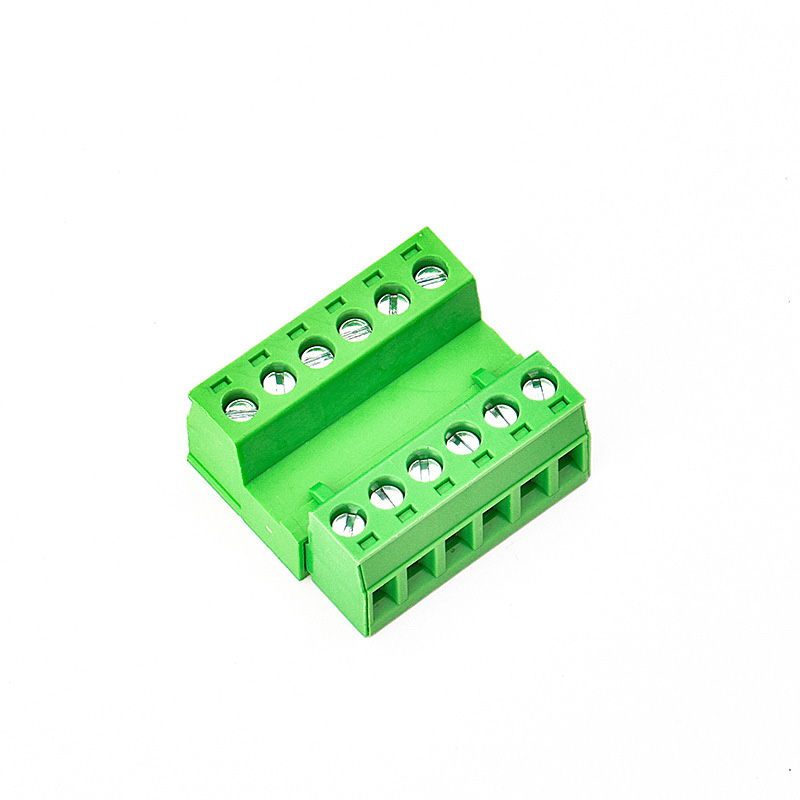300V Rated Voltage Oem Odm Cable Crimping Copper Round Wire Green PCB Terminal Block