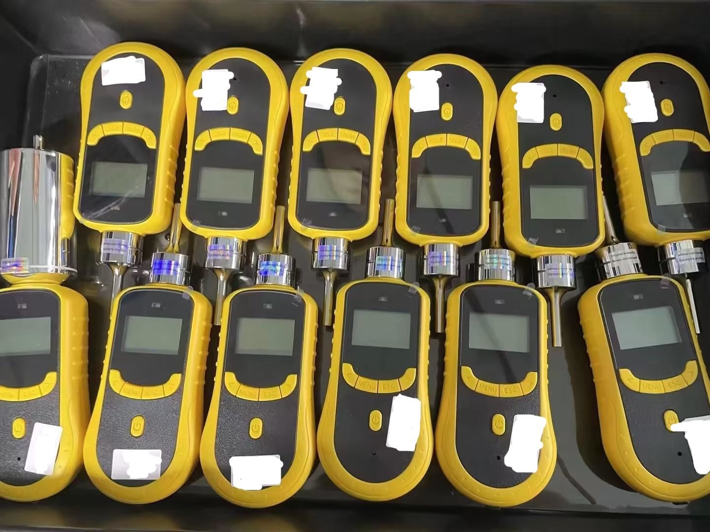 Electrochemical Sensor Type Single Handheld Gas Detector O2 0-30% VOL High Precision Detect with Light Sound Vibration Alarm