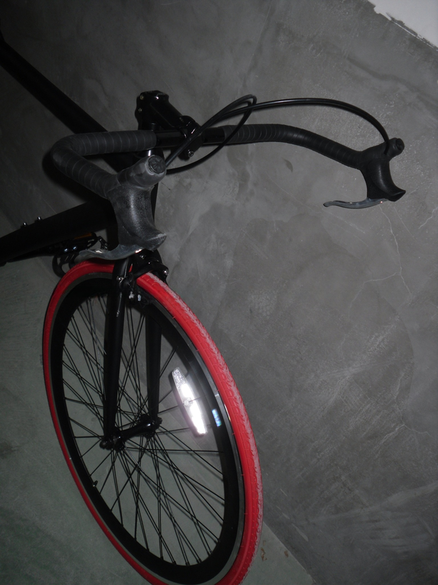 700C Full Matte Black OEM Aluminium Frame Single Speed Road Bike Gross Weight 13KG