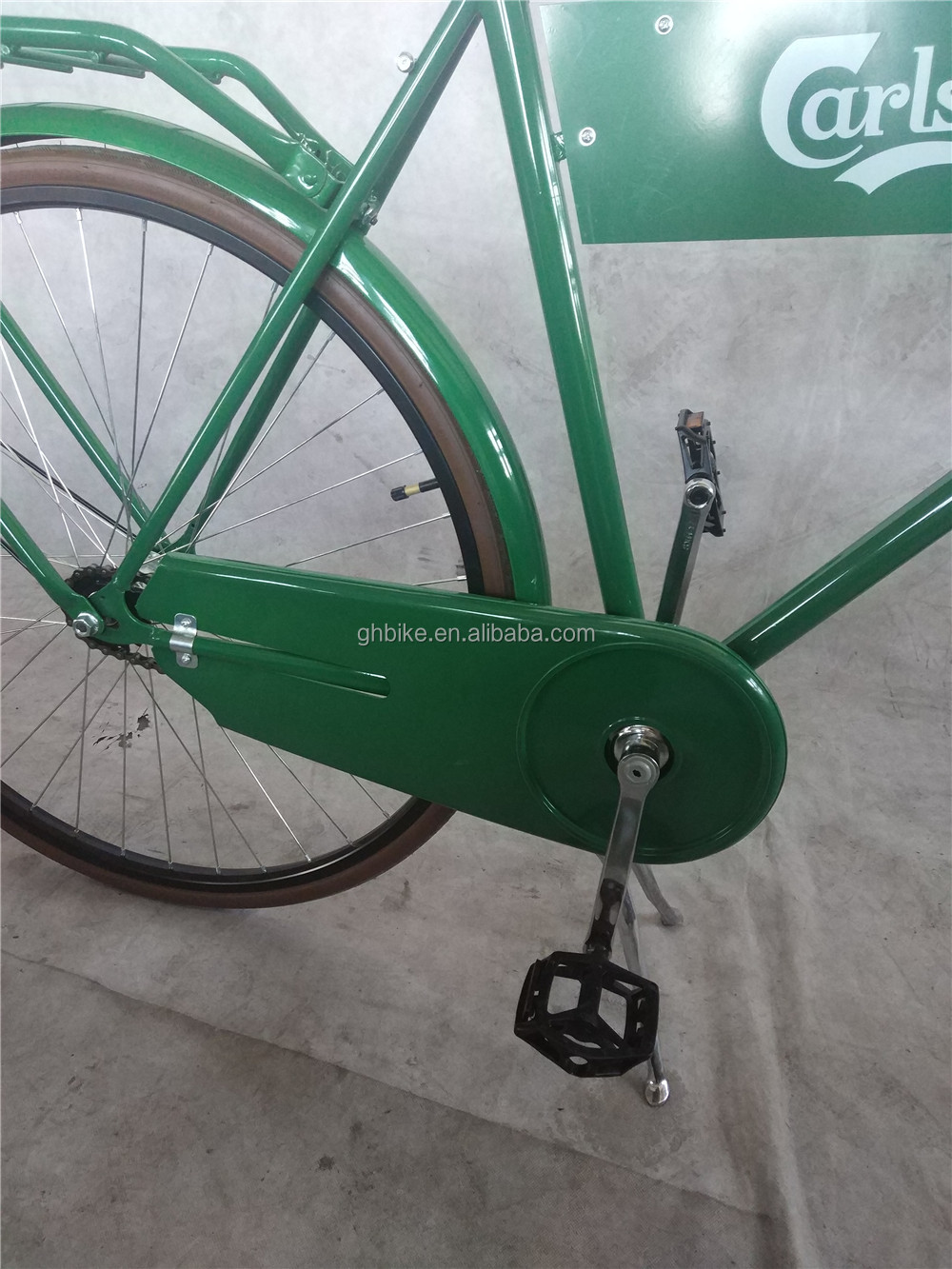 Promote Advertising 28 Inch Green Color Vintage Style Adults Men Retro Bike with Big Flag