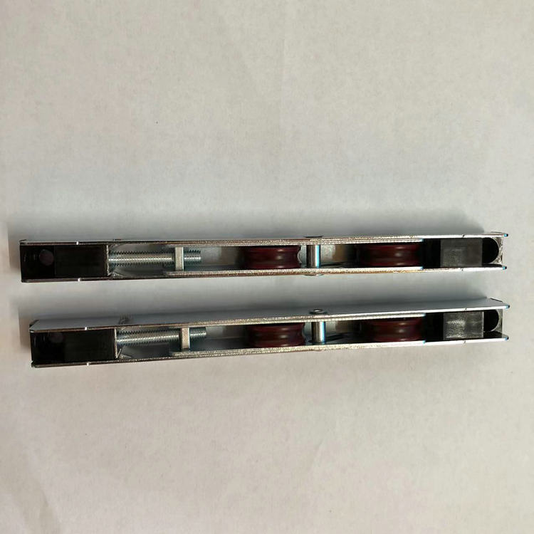 158mm Size Stainless Steel Upvc Groove Sliding Screen Door Roller with Adjustable Frame