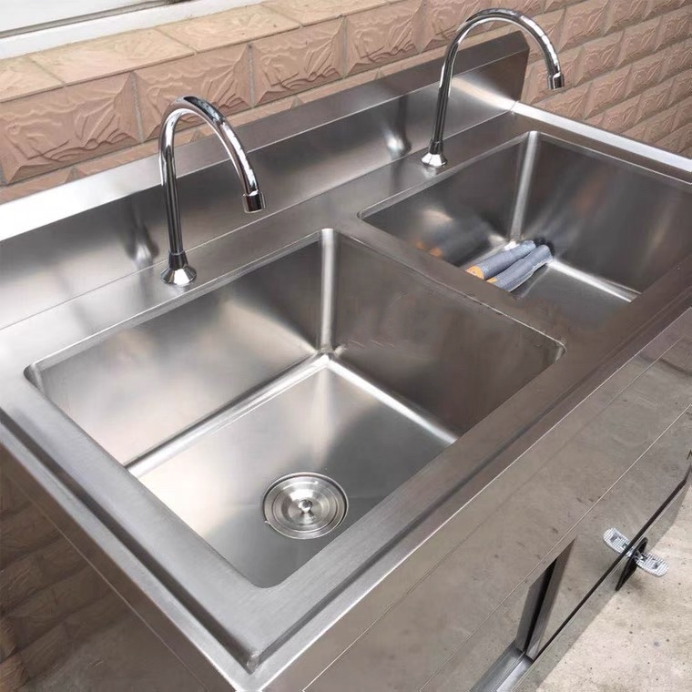 1500mm Medical Stainless Steel Sink Foot Operated Medical Equipment Scrub Sink 1350mm