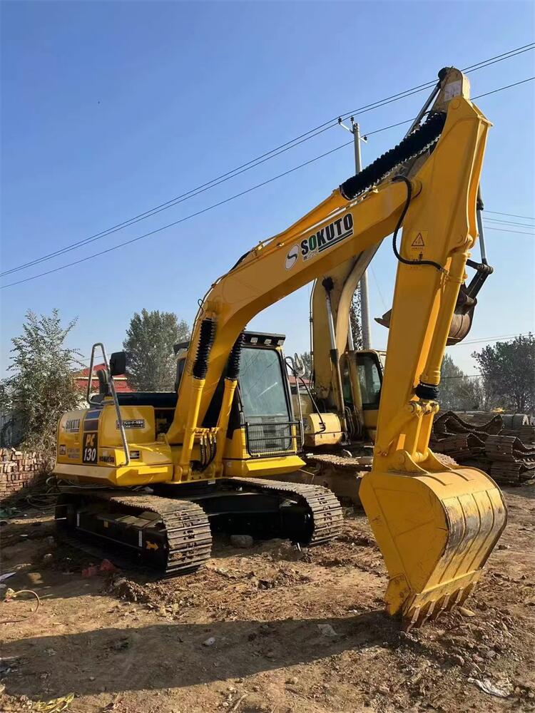 Competitive Used Excavator Pc130-7 Pc130 Komatsu 130 Backhoe Excavator 13ton Secondhand