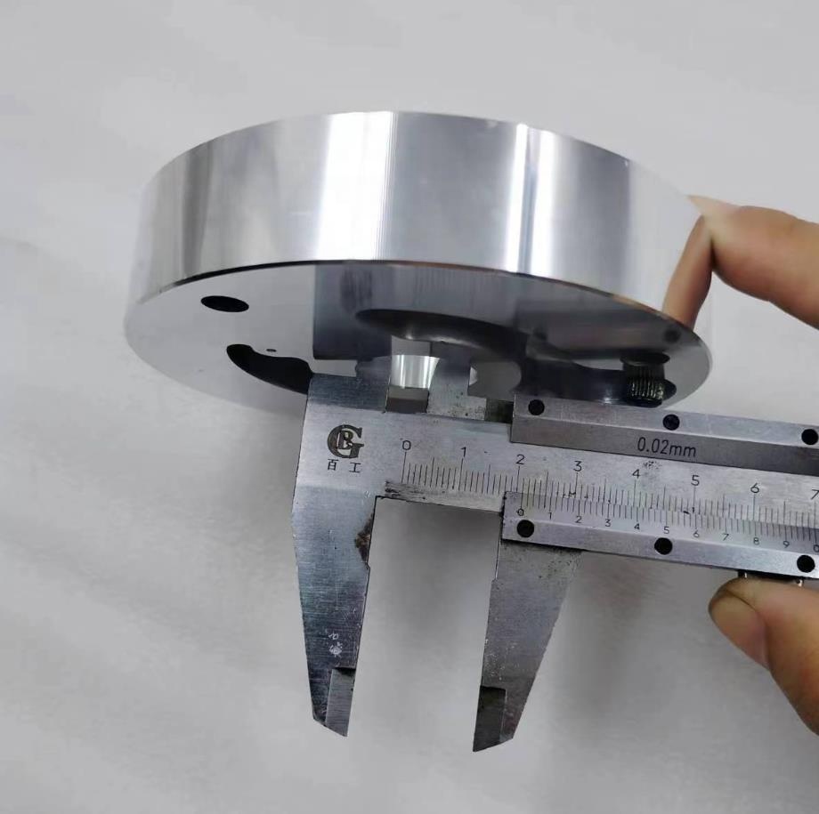 1325.303.017 Foton Dai mler Heavy Truck Parts ZF Transmission Oil Pump Cover within Standard Size