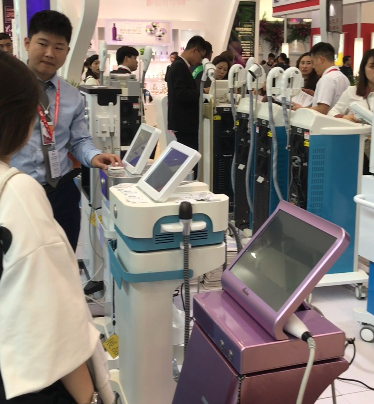 Compact Structure Hifu Face Lifting Machine Removing Neck Wrinkles High Accuracy