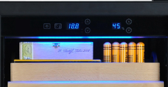 Compact Cigar Humidor Cabinet Customized Color High Efficient Evaporator