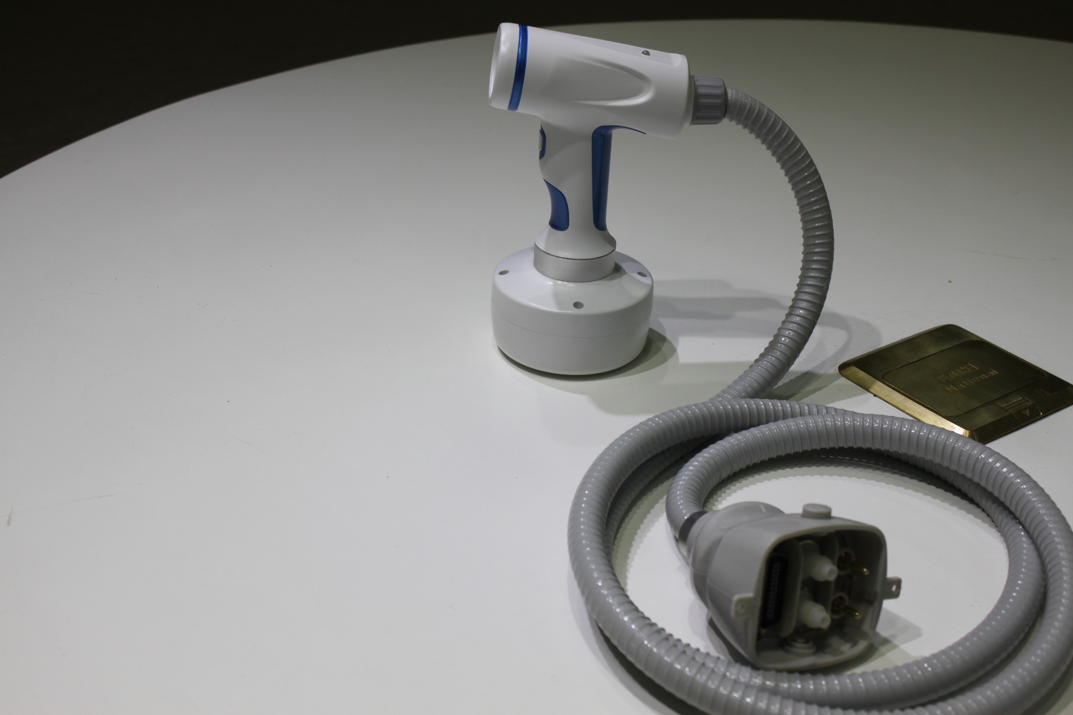 Low price high quality HIFU body slimming beauty machine with best effect