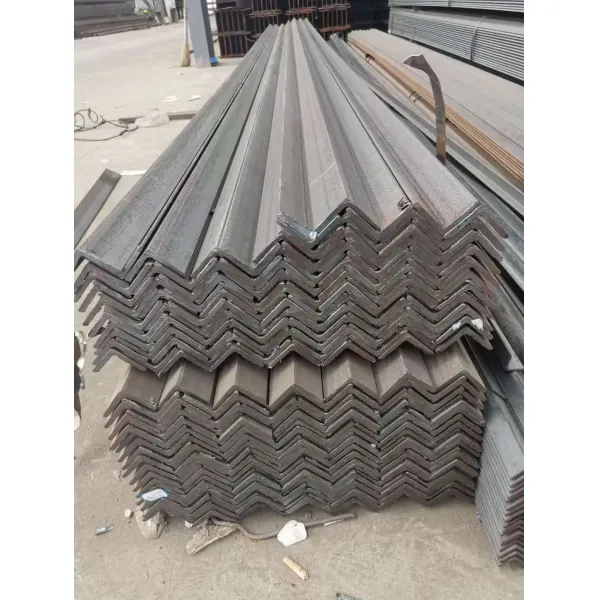 Hot Rolled ASTM A572 Gr.50 Steel Angle Bar 30x30-200x200mm Equal Angle Iron for Structural Use