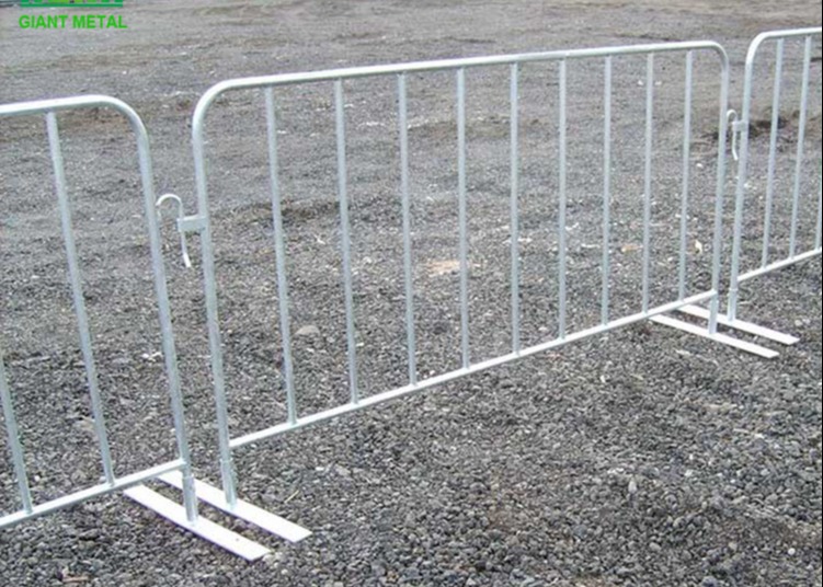 Quality Detached Flat Feet 2.4*1.5m Crowd Barrier Fencing wholesale