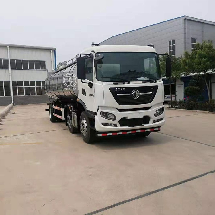 Off-Road Sale 18CBM Liquid Transport Tank Truck with 6 Wheels Light Luxury Off-Road