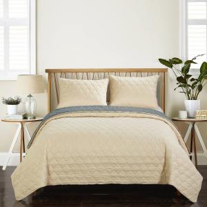 Quality Polyester Reversible Embroidered Quilted Bedspreads Quilt Bed Spread Yellow wholesale