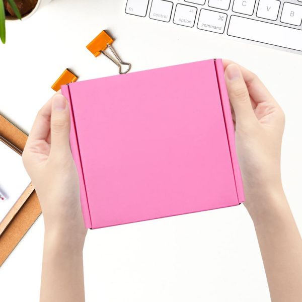 Wrapping Pink Corrugated Gift Box For Mailing Shipping Storage