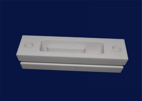 Insulating Precision Ceramic Components High Temperature Resistant Refractory