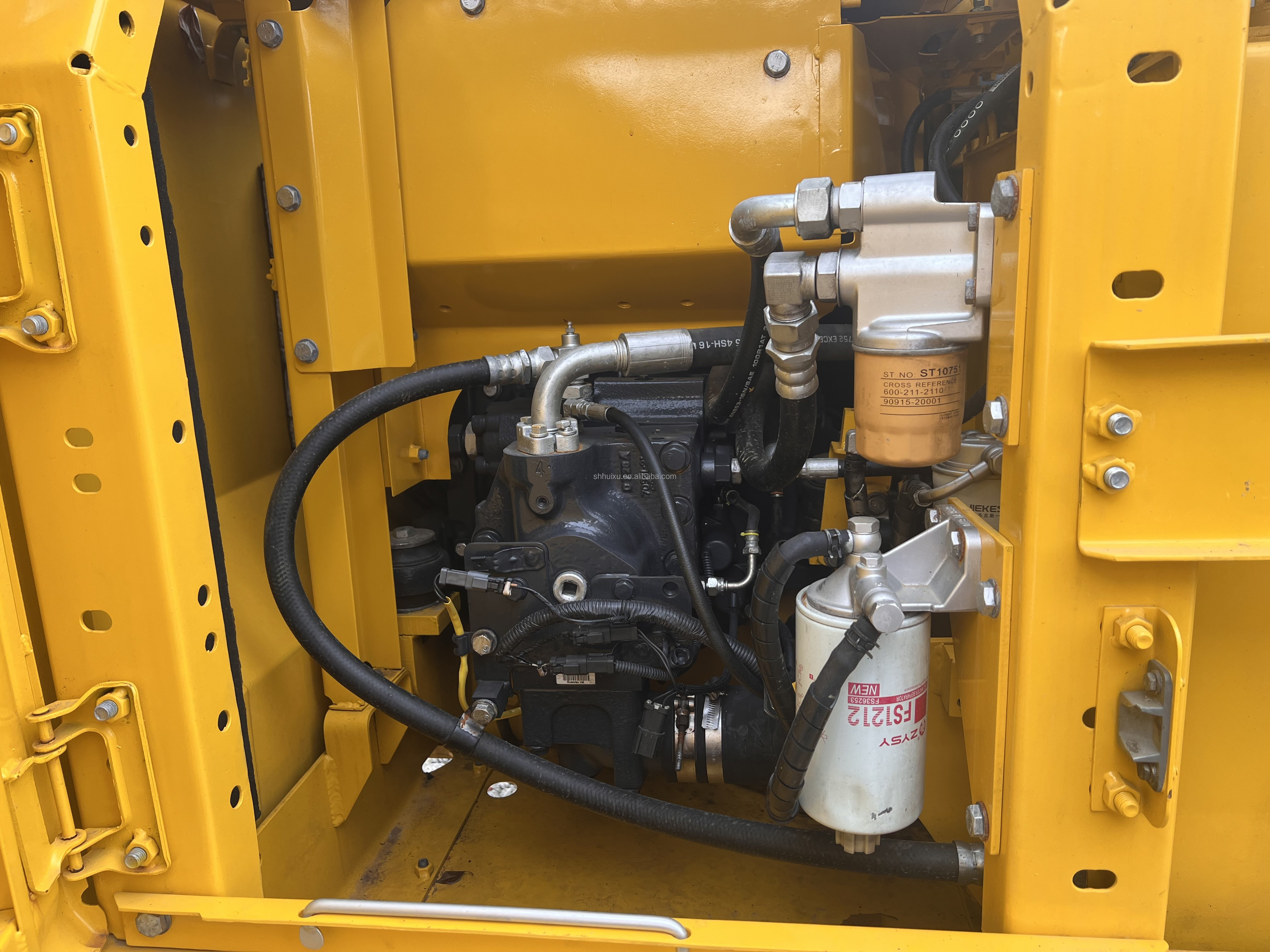 Used hydraulic crawler excavator Komatsu pc130 other construction machines secondhand excavator Komatsu pc130 cheap price