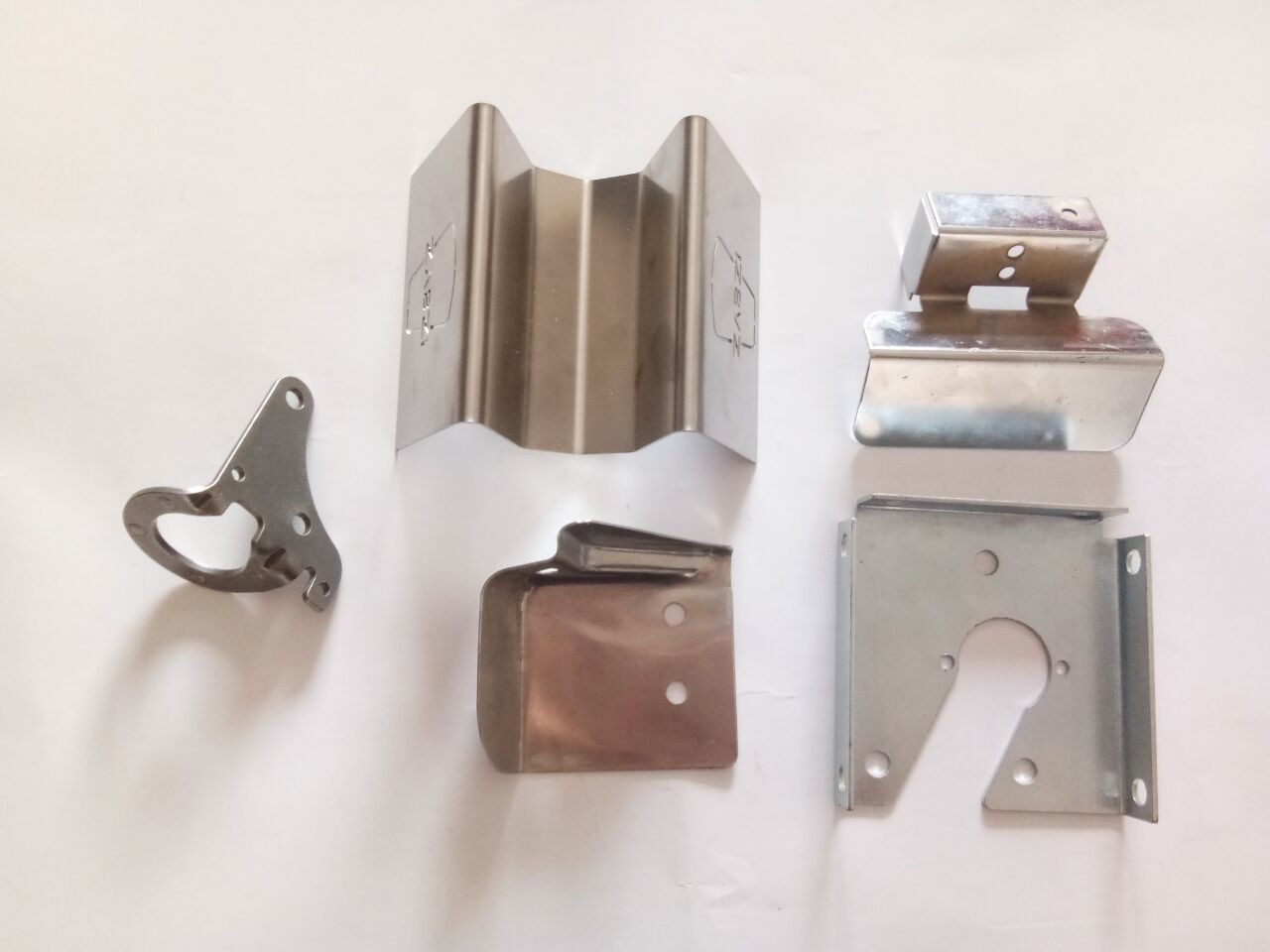 Painted All Steel Fabrication Sheet Metal Manufacturing Services For Medical Industry