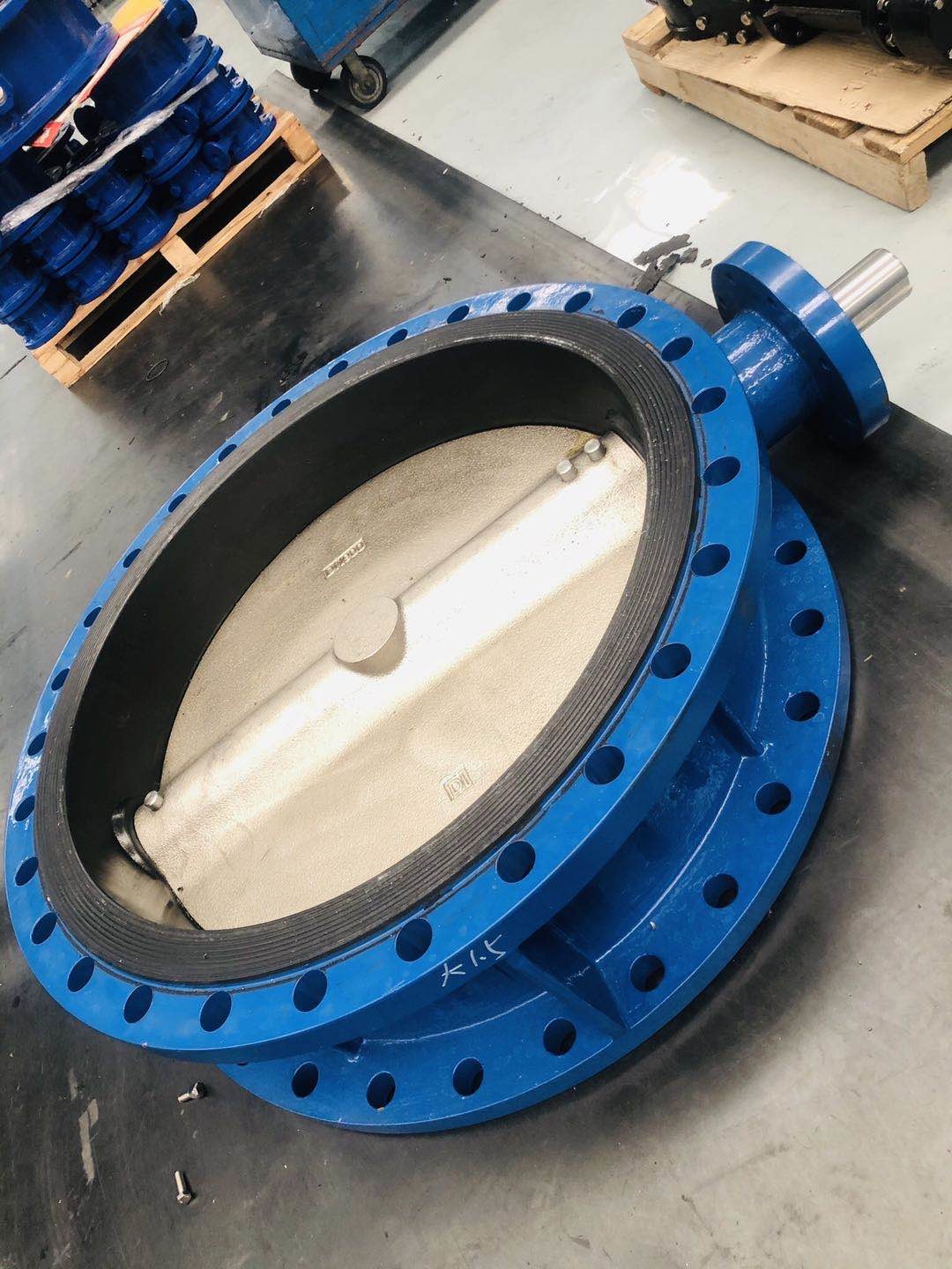 DI Ductile Iron ss304 316 cf8m ANSI150 Manual Rotork Auma wormgear butterfly valve forLarge Diameter