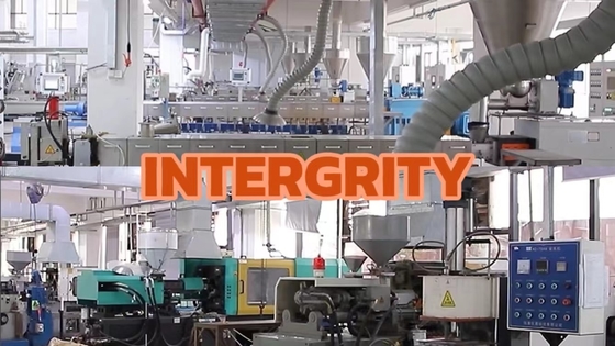 Eco-Friendly Custom TPE Pellets For Sale Near Me Foldable Containers TPR 10