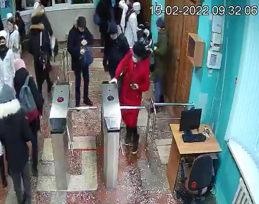 Semi Automatic Tripod Turnstile Gate Train Station Access Control Turnstile